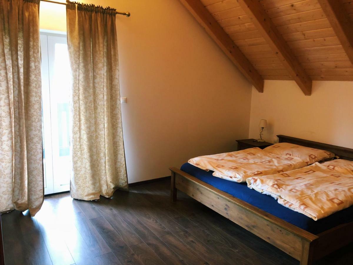 Apartman Pod Orechom Drienica Exteriör bild